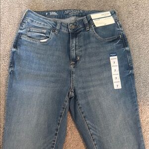 Arizona Jean Company Blue Jeggings with Stretch